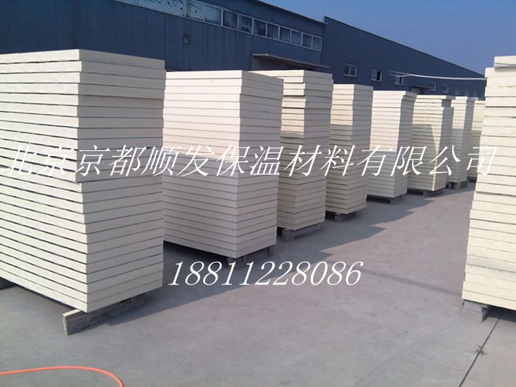 復(fù)合A級聚氨酯復(fù)合板 聚氨酯外墻保溫板